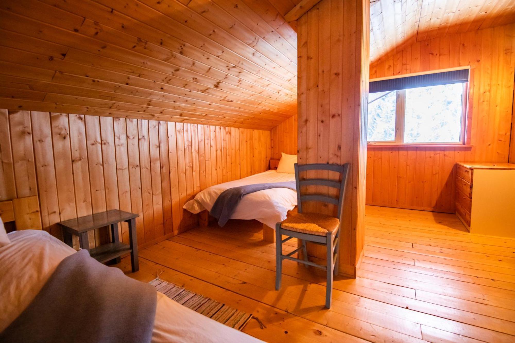 Little Atlin Lodge Tagish Eksteriør bilde