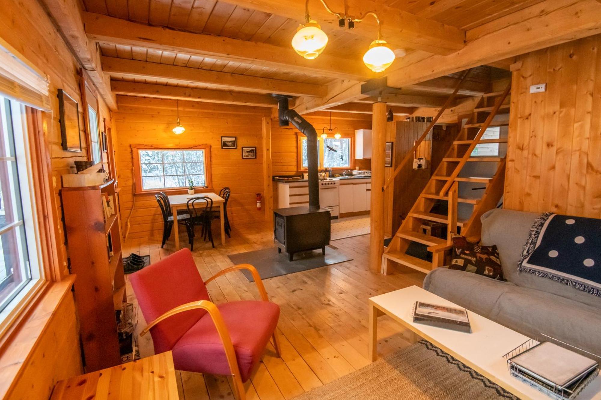 Little Atlin Lodge Tagish Eksteriør bilde