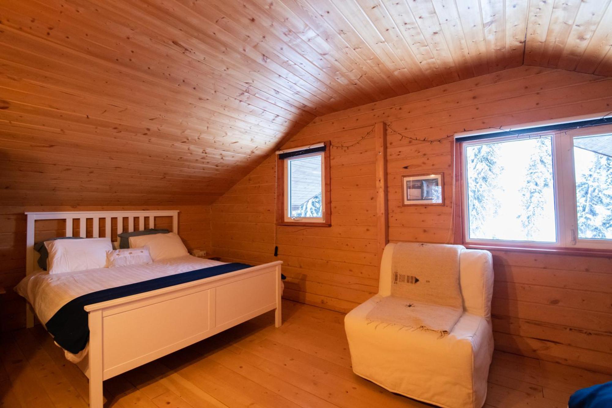 Little Atlin Lodge Tagish Eksteriør bilde